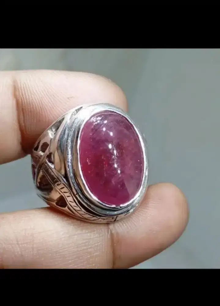 Ruby cabochon tanzania