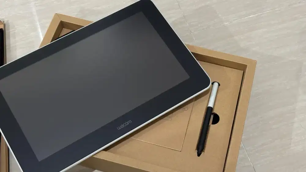 Wacom One Creative Pen Display 13.3 inch