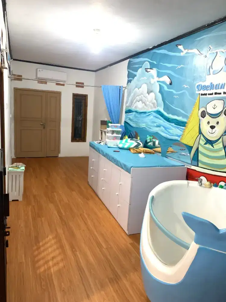 Lantai Vinyl Motif Kayu