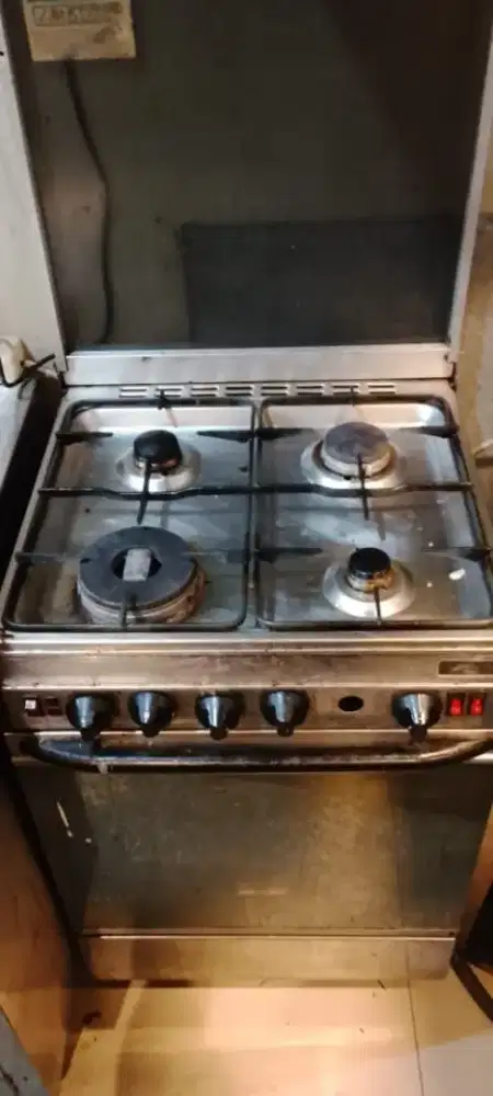 Dijual cepat kompor free standing