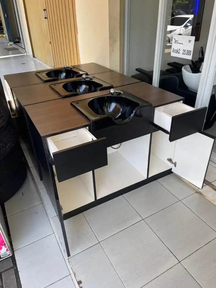 Meja washbak keramas bekas murah second barbershop salon pangkas rambu