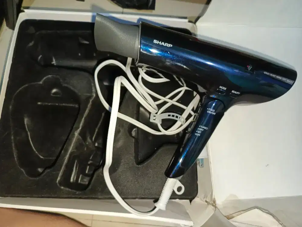 Hair dryer sharp