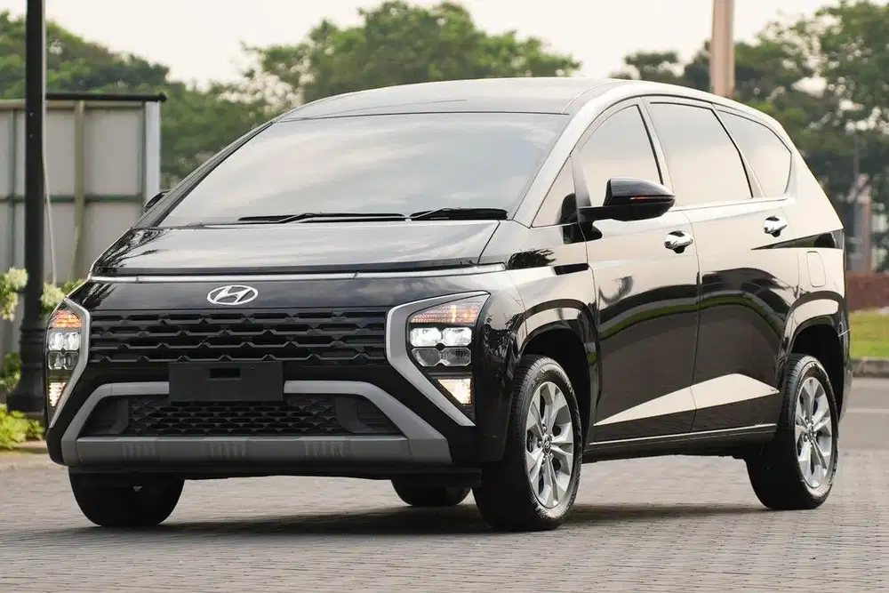 Rasa Baru! Hyundai Stargazer Essential 2024 Hi Tech Black! Xpander