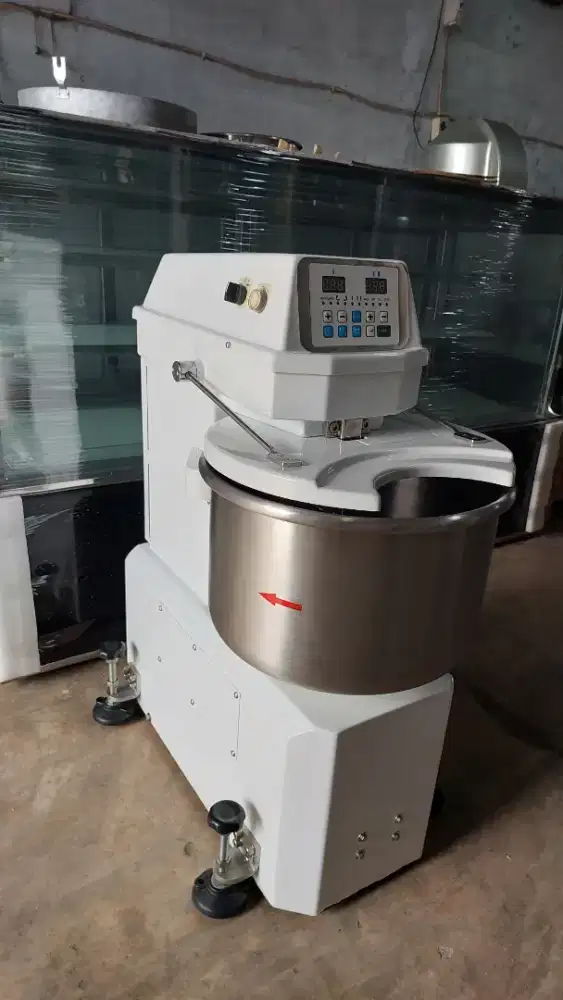 Mixer spiral Sinmag SM 25 ( 12,5 kg tepung )