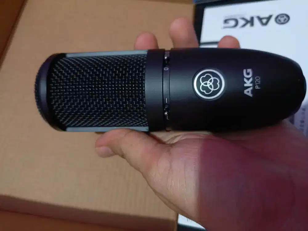 Mic AKG P120 Jarang Pakai (Depok)
