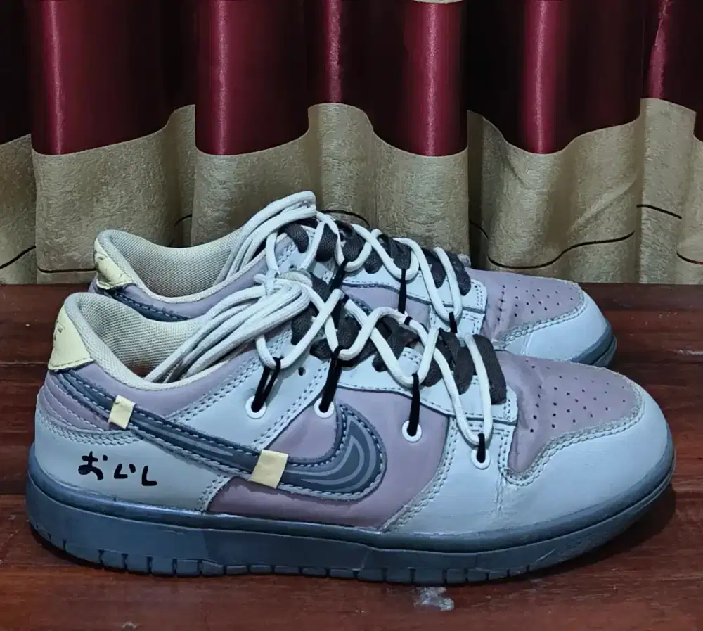 Sepatu Nike Dunk Low