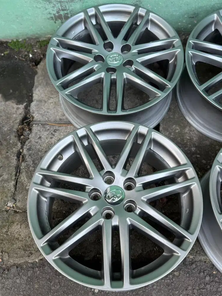 Velg Toyota Scion R.18 ori