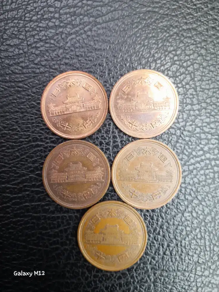 10 yén jepang coin
