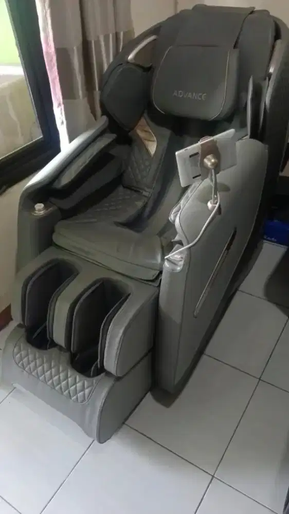 Kursi pijat merk advance amari maximo