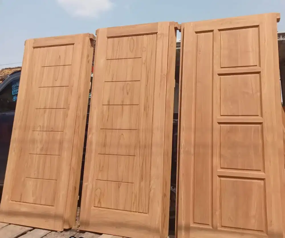 Pintu jati perhutani