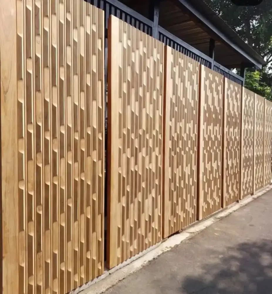 Pintu jati perhutani