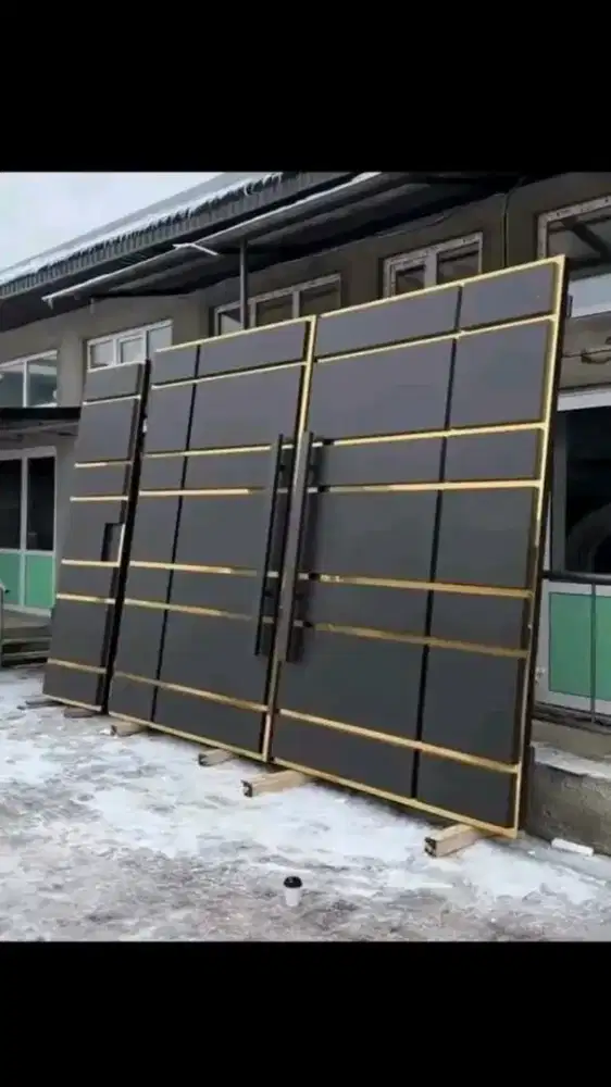 PAGAR MINIMALIS 2025