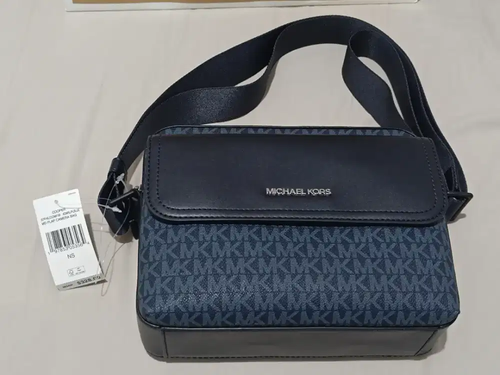 MICHAEL KORS COOPER MEDIUM FLAP CROSSBODY CAMERA BAG MK ADMIRAL BLUE