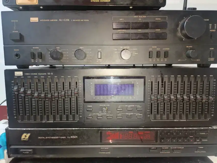 Set audio sansui