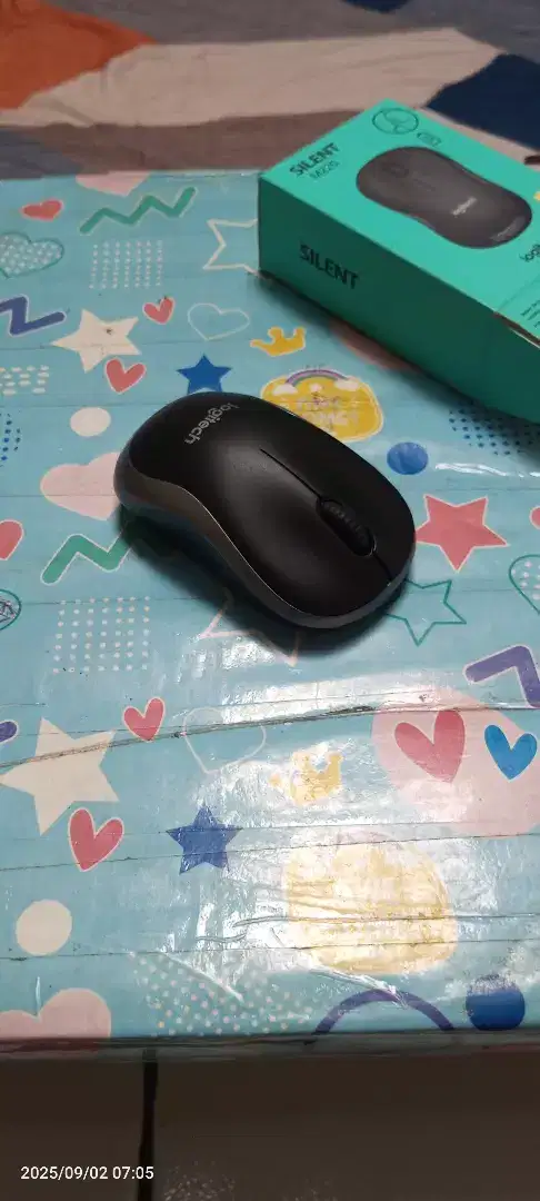 Mouse second logitech M220(silent click)