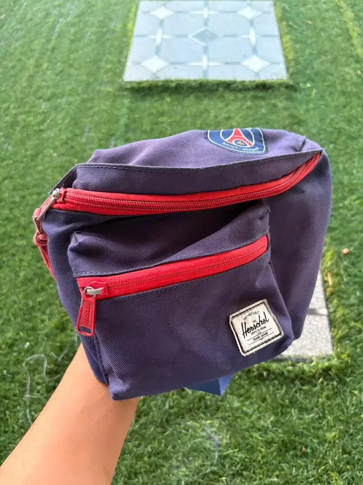 Tas Herschel PSG Sling Bag Murah Original BU