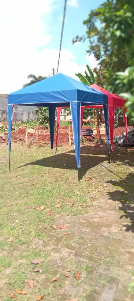 Tenda kafe outdoor untuk berdagang
