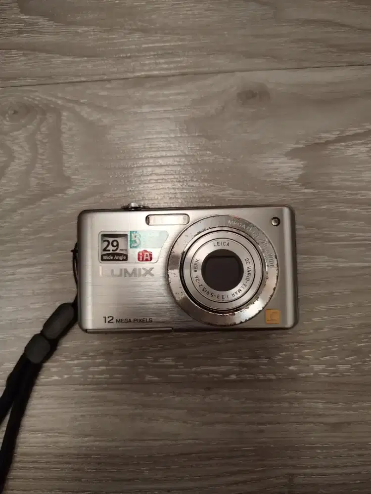 Panasonic Lumix DMC FS-15