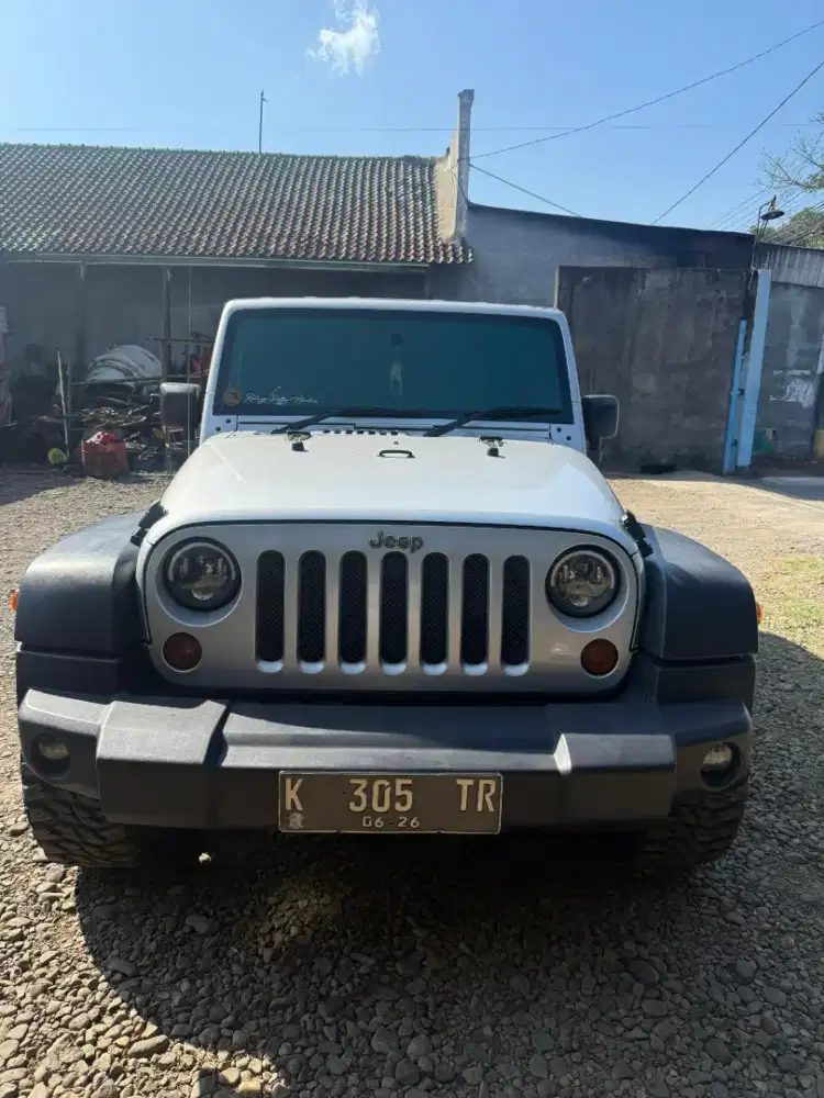 Wrangler Rubicon 3.8 A/T Silver Th'07/08 Kondisi Bagus Siap Pakai