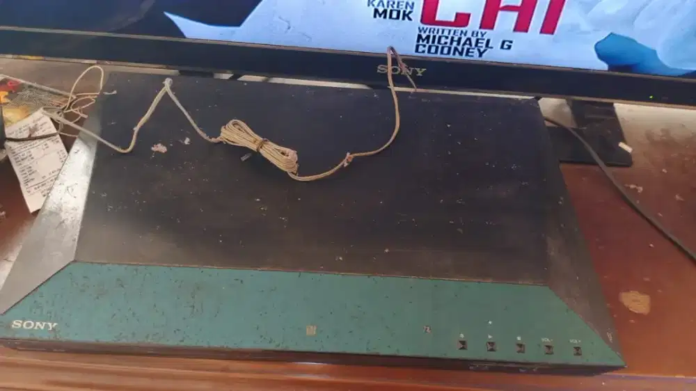 Tv sony bravia & dvd blu ray bdv-e2100