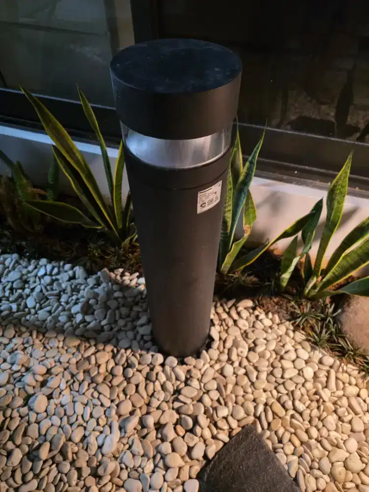 Lampu taman Panasonic Standing
