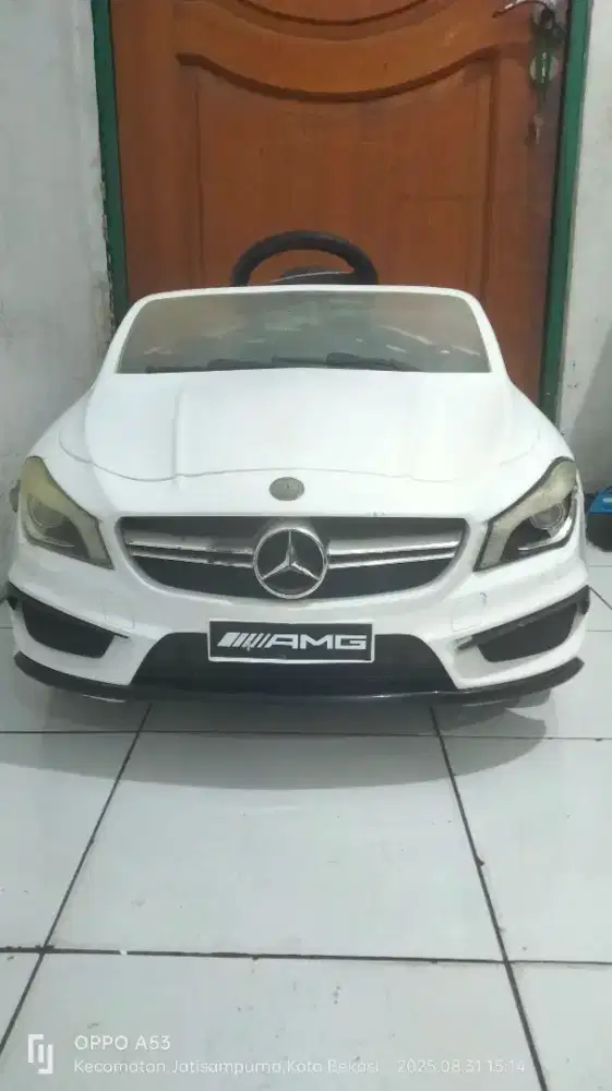 Mobilan aki anak Pliko ban full karet.