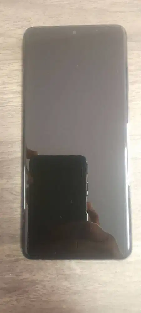 Samsung Galaxy S20+ 8gb 128gb Black Bekas