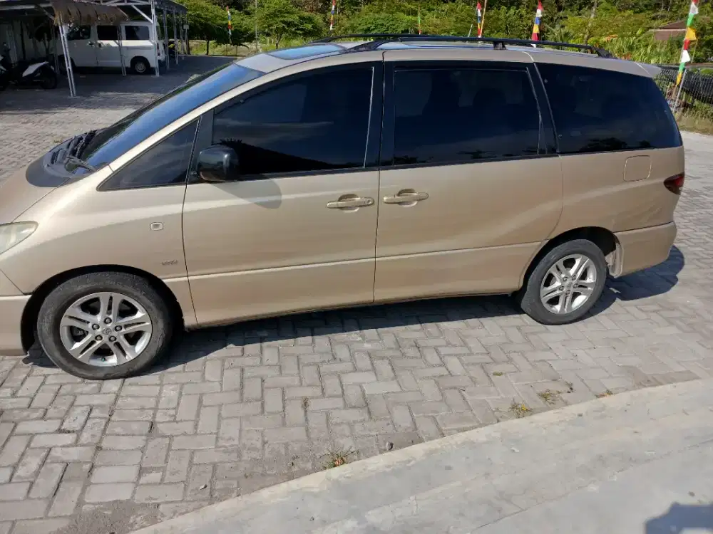 Toyota previa grande 2003