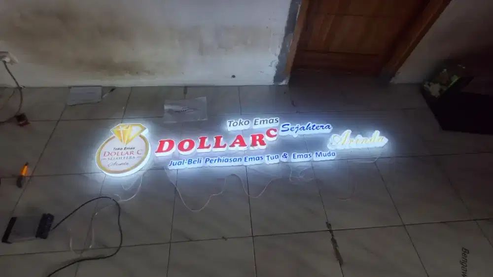 Neonbox huruf timbul akrilik