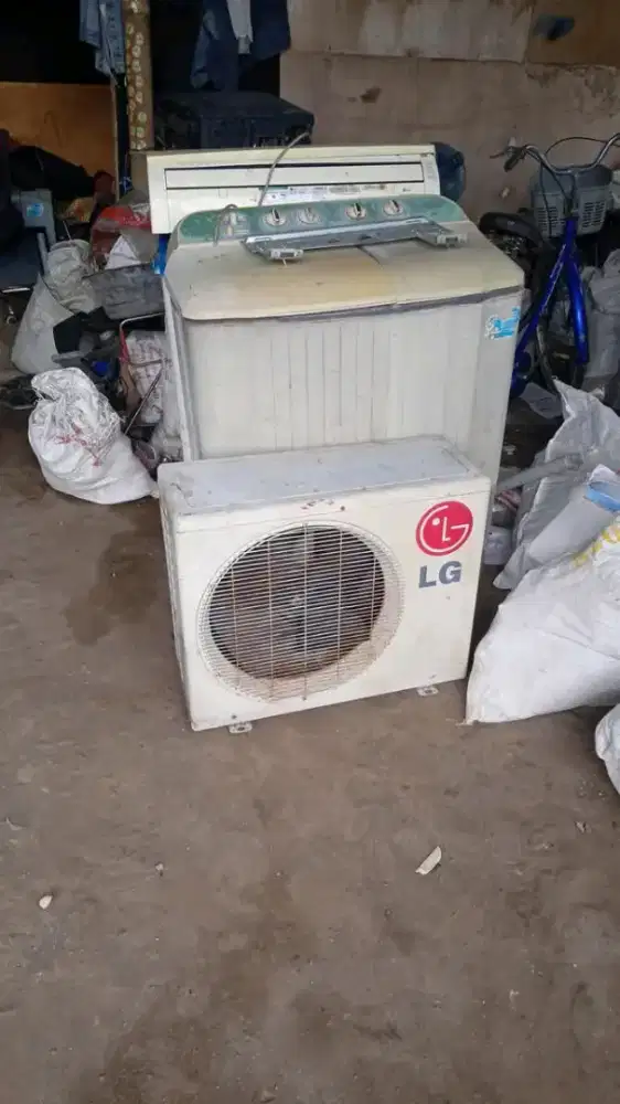 Tampung barang bekas rongsokan