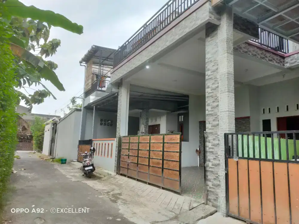 Rumah Dekat Jl Lawu Papahan Karanganyar Kota