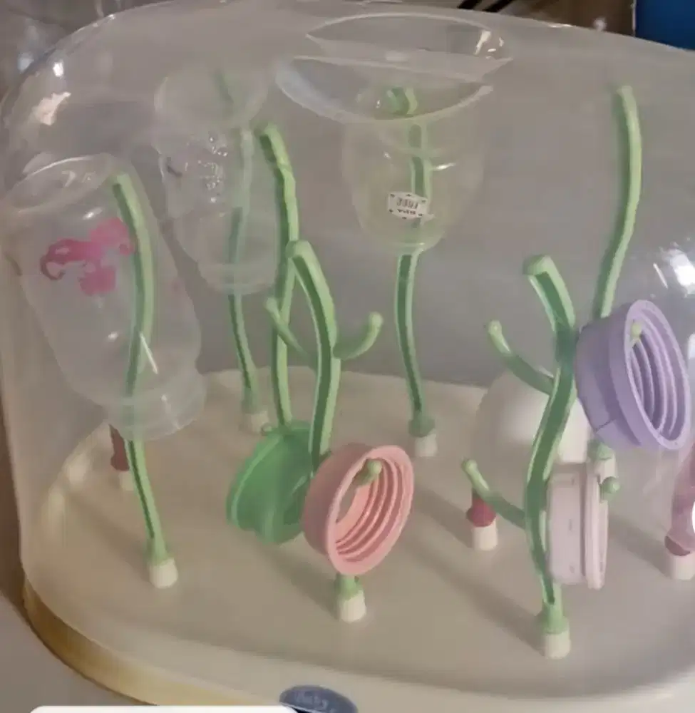 Dudukan mandi bayi,pengering botol bayi & dudukan makan bayi