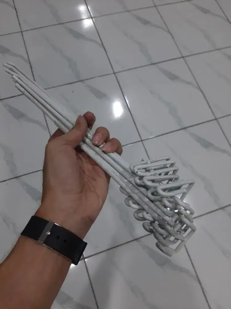 Ram Besi gantungan aksesoris Display 30 cm