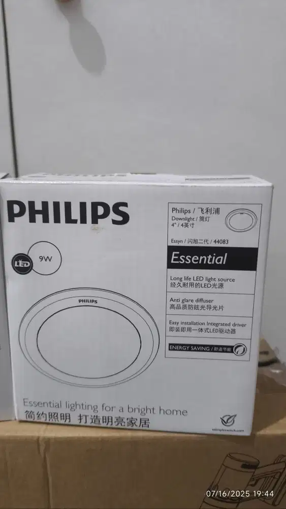 Philips Essential LED Downlight Down Light 9 Watt 66052 Cahaya Kuning