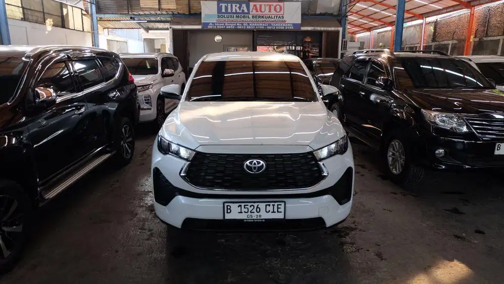 Toyota Kijang Innova Zenix 2.0 G CVT Putih