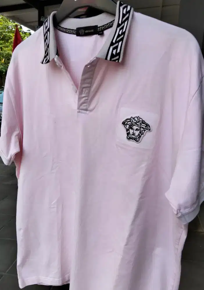 Kaos Polo Versace Medusa
SALE
