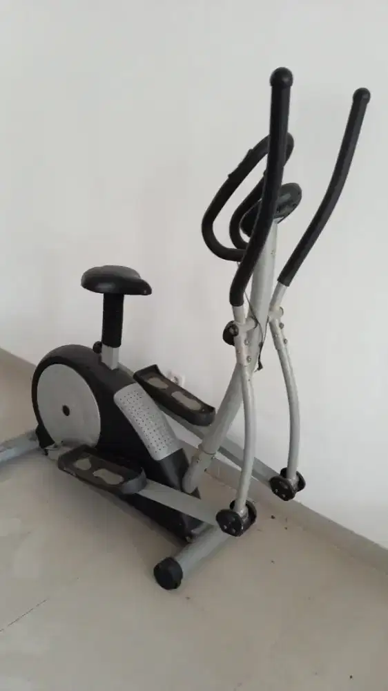 Alat olah raga, cross trainer