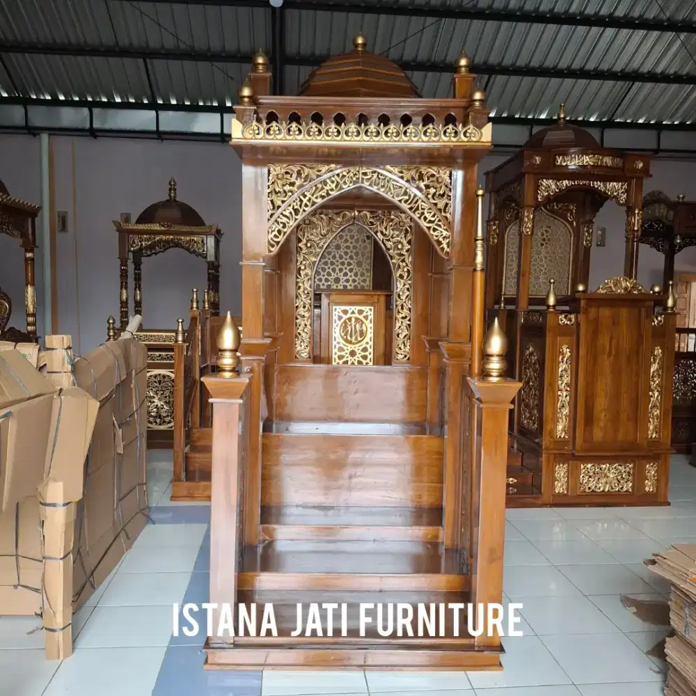 Mimbar masjid khutbah tangga pintu depan jumbo