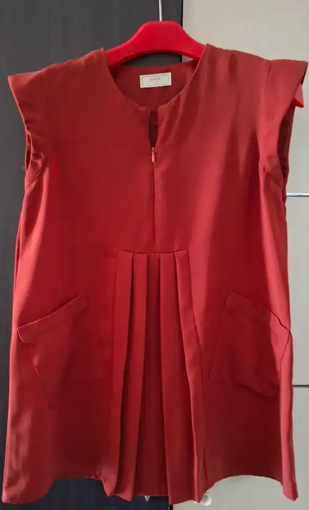 Baju Pemakaian Pribadi (Preloved)