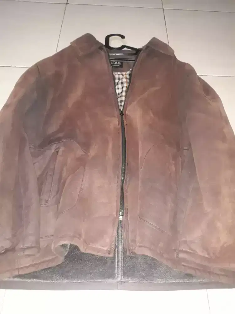 Jaket Coklat Tebal