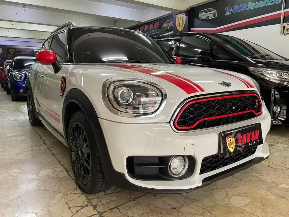 MINI COOPER COUNTRYMAN S TURBO 2019 LOW KM ANTIK