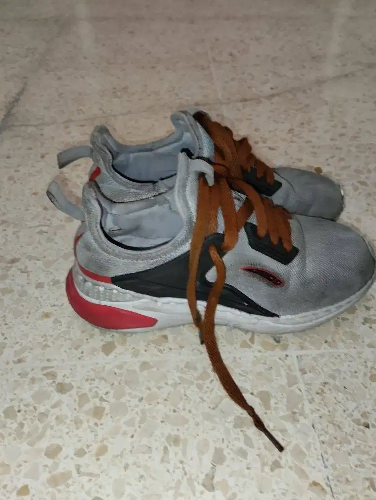 Sepatu Anak Ukuran 34