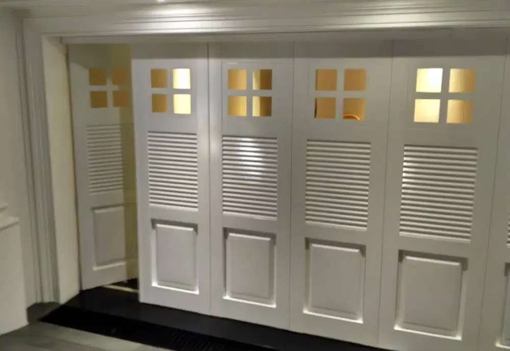 Pintu Garasi Besi Sliding & Lipat Berkualitas, Jasa pasang dan serpis