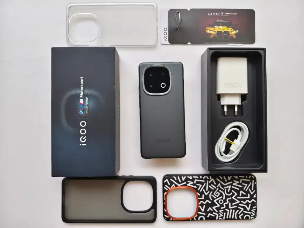 IQOO 13 16/512 FULLSET ON GARANSI MARET 2026