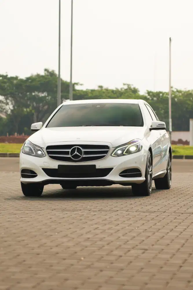 Mercedes Benz E250 Avantgarde Facelift 2015 (W212)