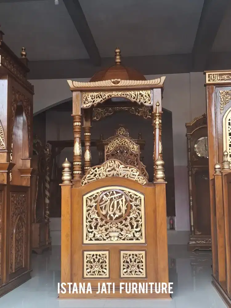 Mimbar masjid khutbah jati