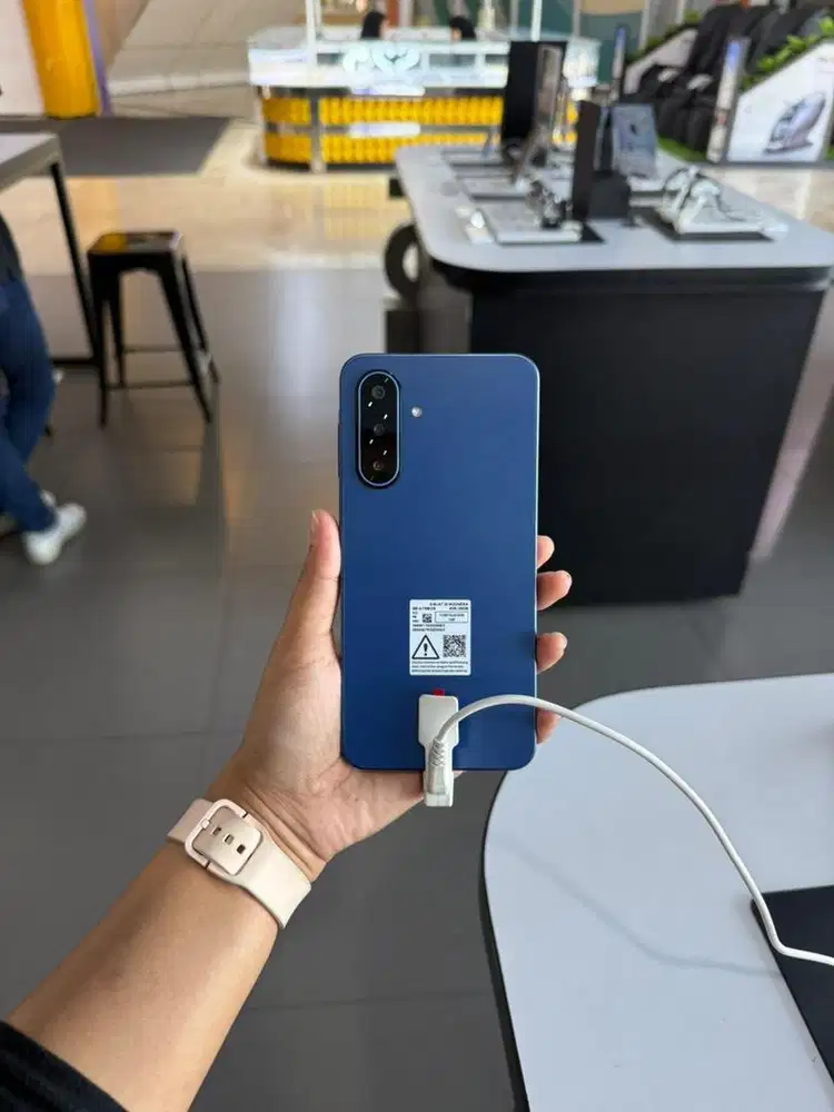 New!! Samsung A17 5G