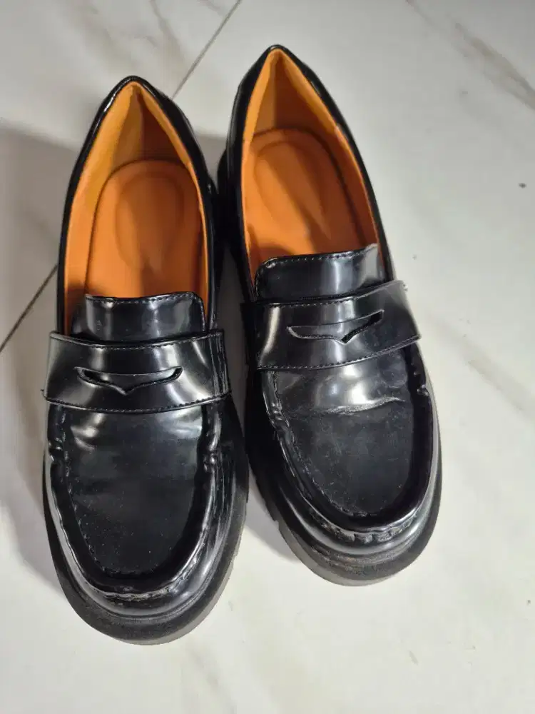 loafers uniqlo Black size 37