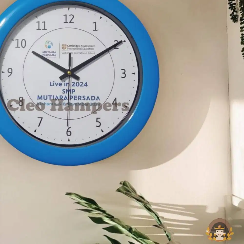 jam dinding souvenir