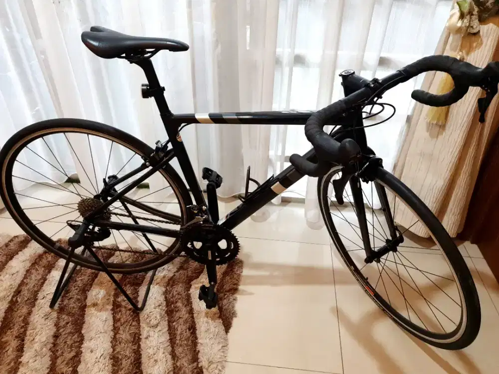 Sepeda balap Road bike Cannondale CAAD13 Shimano105 Rim brake roadbike